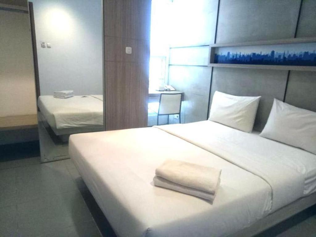 Casa Living Setiabudi Jakarta Bagian luar foto